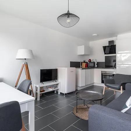 Appt Lumineux - Avec Balcon A 400m De La Appartement Courseulles-sur-Mer