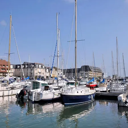 Appt Lumineux - Avec Balcon A 400m De La Appartement Courseulles-sur-Mer