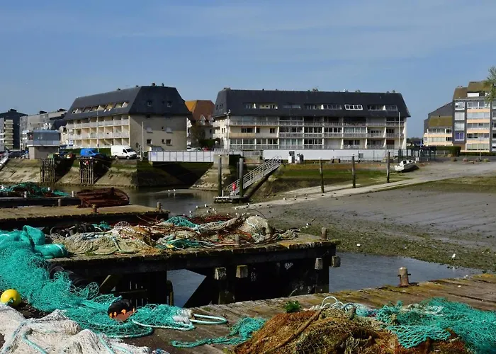 Appt Lumineux - Avec Balcon A 400m De La