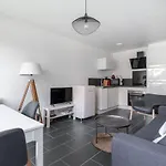 Appt Lumineux - Avec Balcon A 400m De La 아파트 쿠르쇨 쉬르 메르