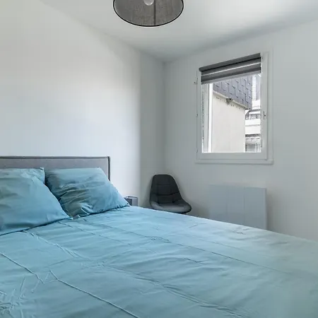 Apartment Appt Lumineux - Avec Balcon A 400m De La Courseulles-sur-Mer